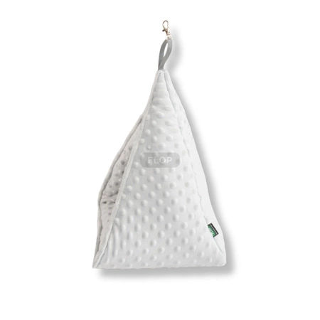 Wisząca piramida - domek z szarego polaru minki dla świnki morskiej