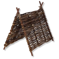 Szałas z gałązek dla świnek morskich - tunel, domek i gryzak 3w1