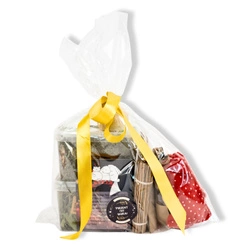 Prezent świąteczny 2025 dla świnki morskiej – zestaw z kocykiem i przysmakami