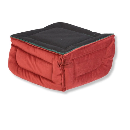 Świąteczne legowisko narożne dla świnek morskich 2025